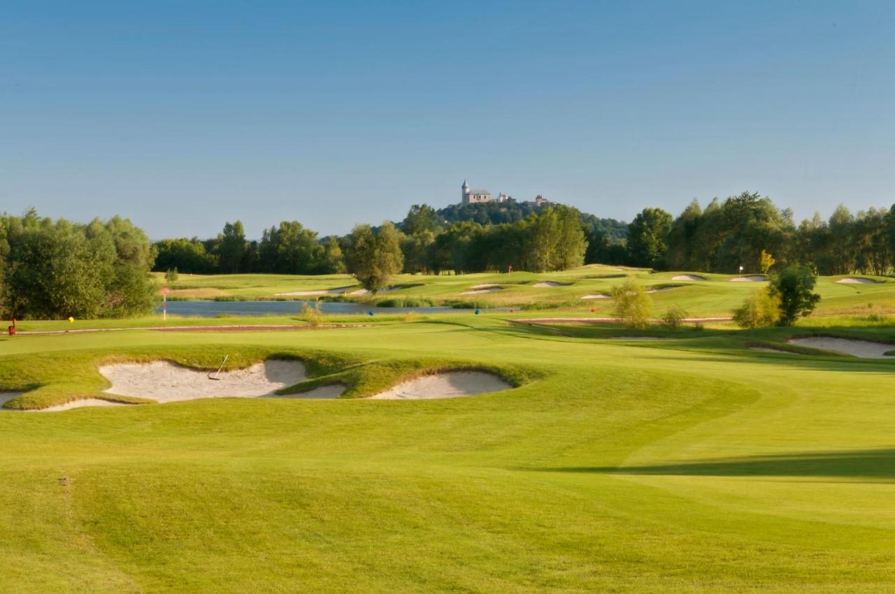 Golf & Spa Kuneticka Hora Dritec Dış mekan fotoğraf