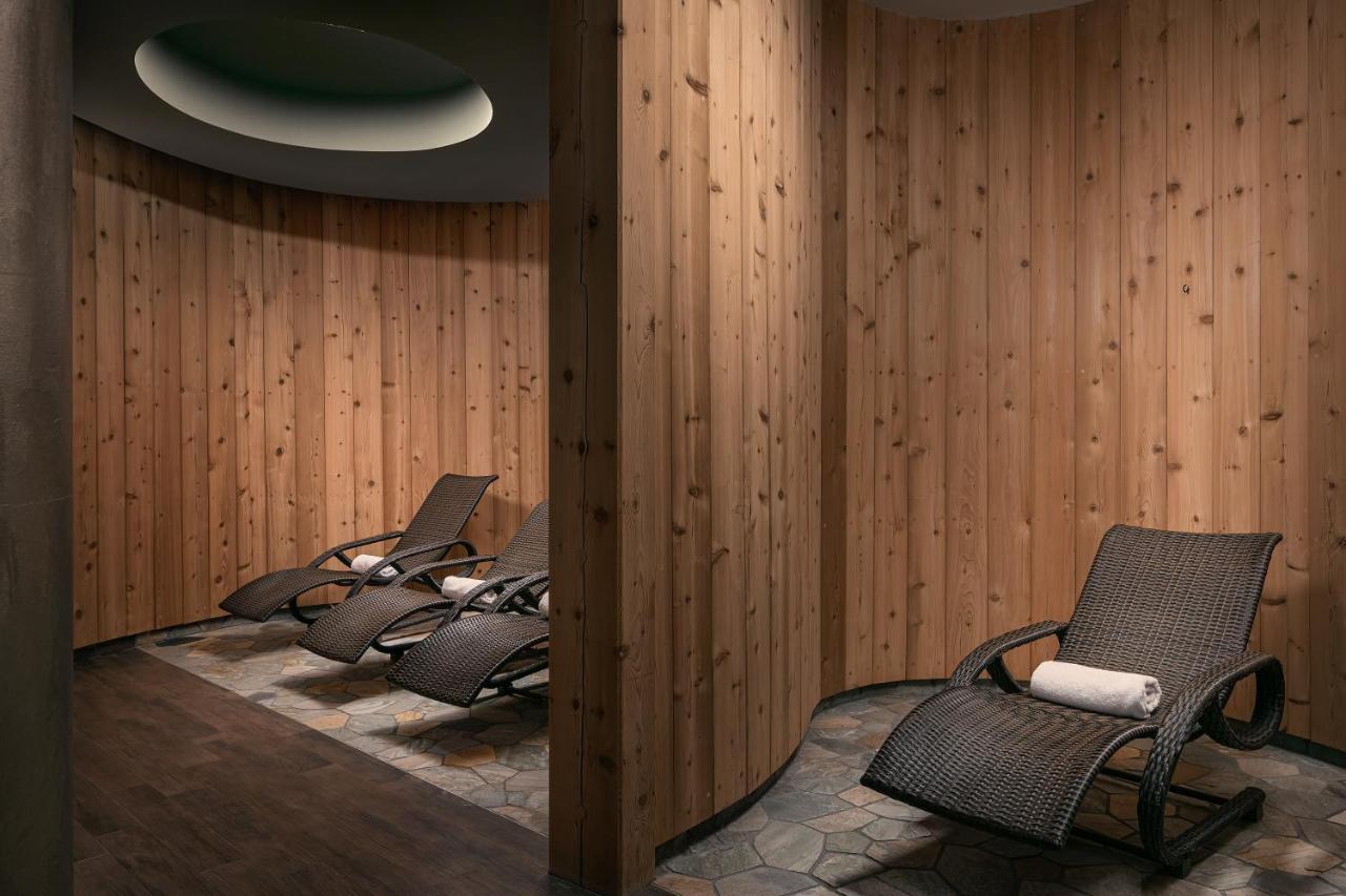 Golf & Spa Kuneticka Hora Dritec Dış mekan fotoğraf
